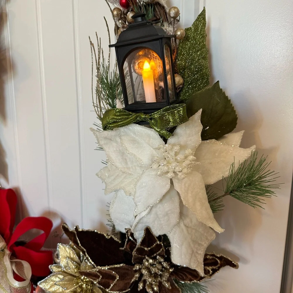Elegant Wreath with Red and White Poinsettias
